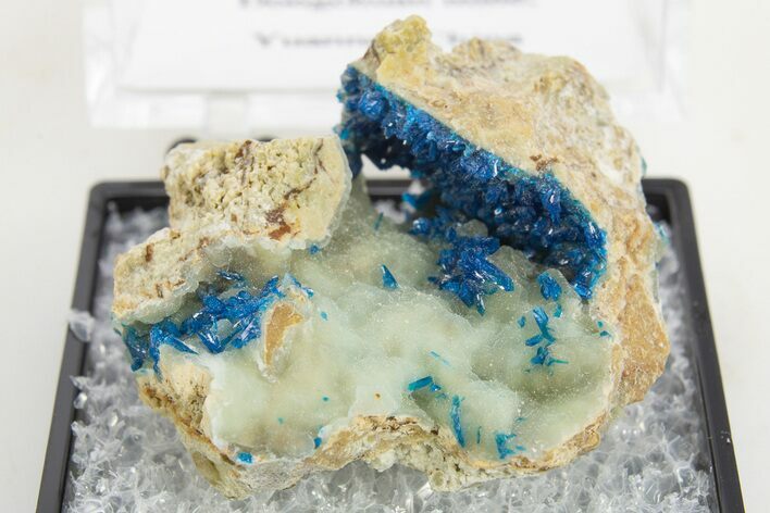 Vibrant Blue Veszelyite Crystals on Hemimorphite - China #337100